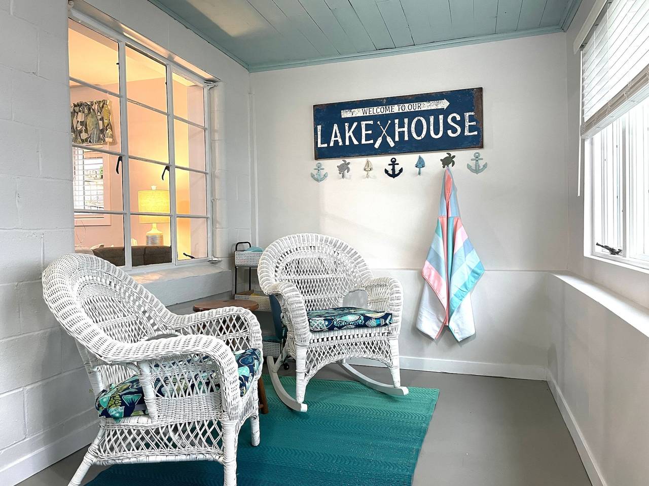 Lake Front Cottage | Kayaks | Game Table Fun in LaGrange County