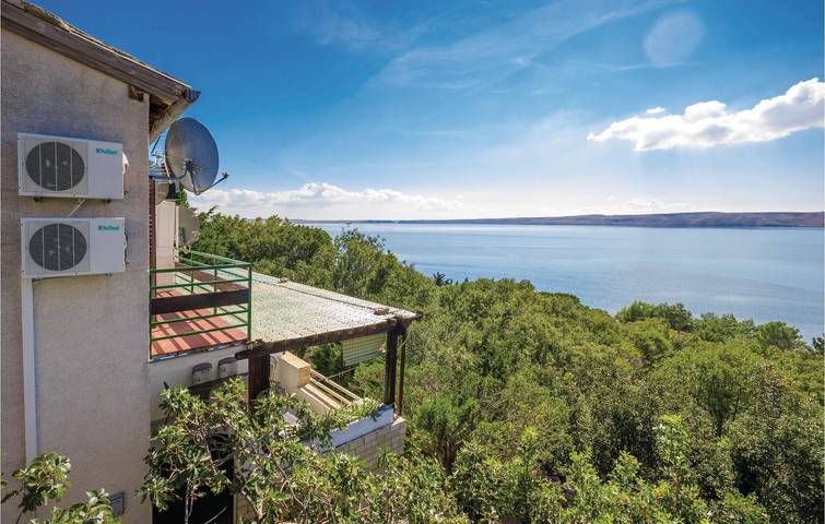 Apartment mit Meerblick, Terrasse, WLAN und Parkplatz, 700 m vom Strand entfernt in Barić Draga (Kvarner Bucht), Baric Draga