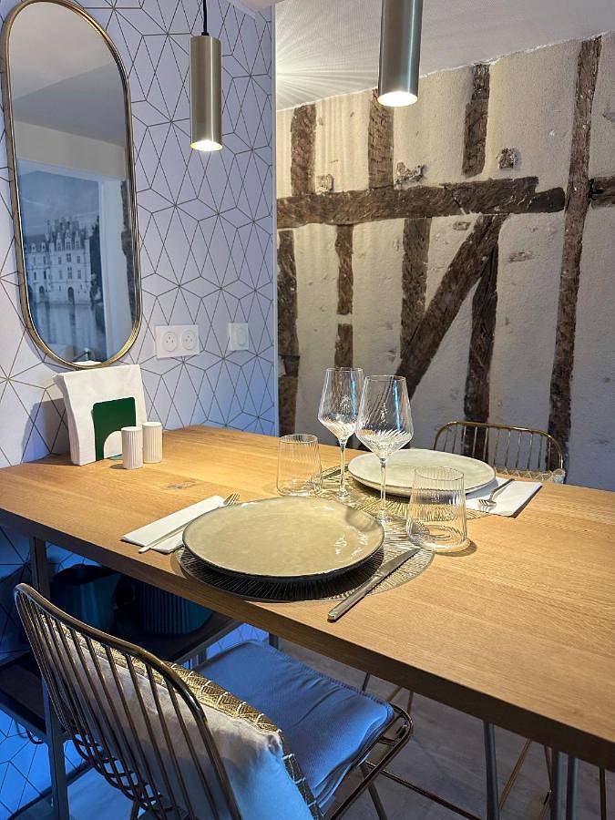 Appartement entier, Amboise hyper centre - Cocon Royal à deux pas du Château in Amboise, Région de Tours