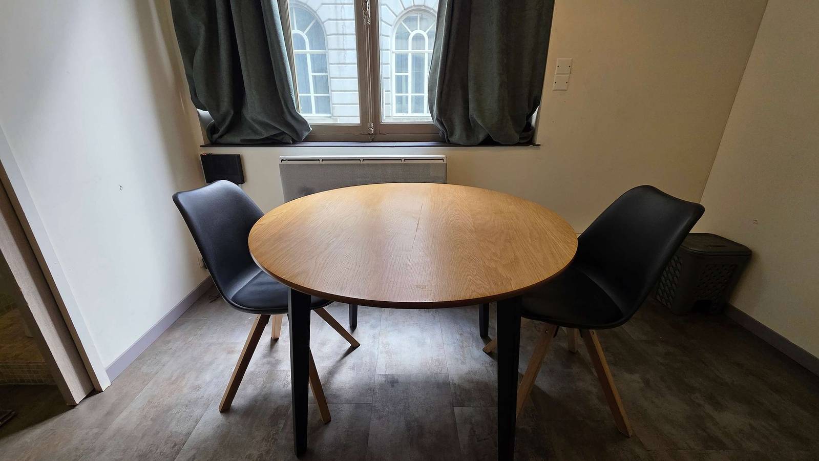 Apartamento entero, Proche Grand place d'Arras, wifi in Arrás (Paso de Calais), Región de Arras