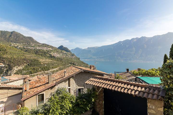 Ferienwohnung für 4 Personen, mit Seeblick und Terrasse in Tignale - 4