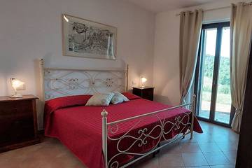 Agriturismo per 4 Persone in Todi, Provincia di Terni, Foto 1