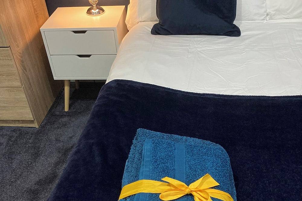 Entire apartment, Central Doncaster 1Bed 1Bath Pent-Apartment in South Yorkshire