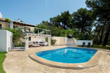 Villa in Cala Salada, Sant Antoni de Portmany für 8 