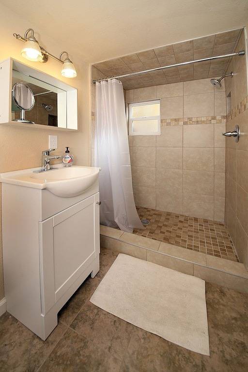 Umgestaltete Creekside Suite in der Innenstadt von Manitou Springs Lic # 9244 in Manitou Springs, El Paso County (CO)