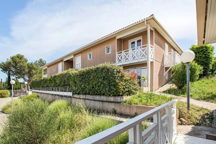 Ganze Wohnung, 2-Zimmer-Apartment - Komfort - (4 Personen) in Carnoux-en-Provence, Mittelmeerküste (Frankreich)