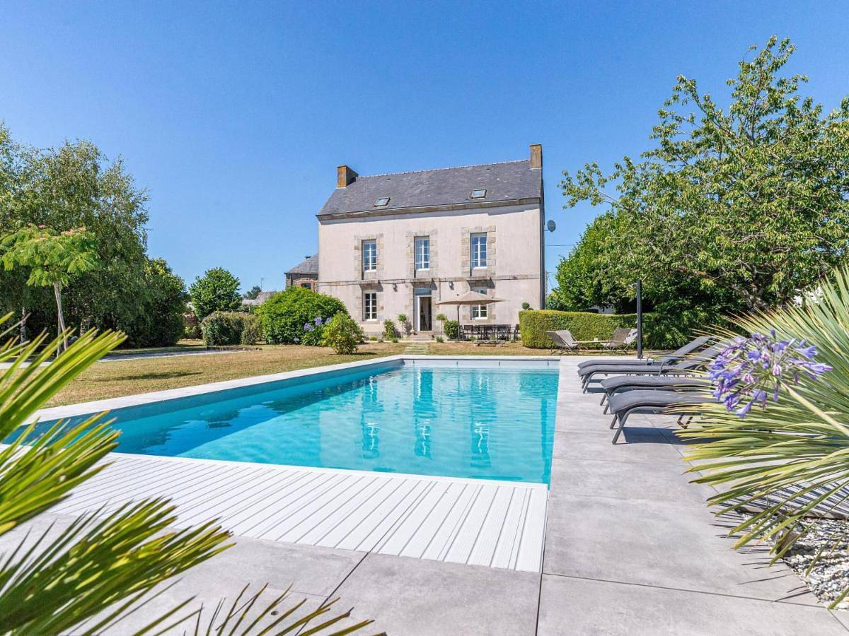 Holiday Home La Maison des Frères - villa - annexe by Interhome in Caden, Région de Vannes