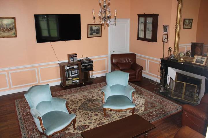 Gîte pour 26 personnes à Saint-Éloy-de-Gy - 3