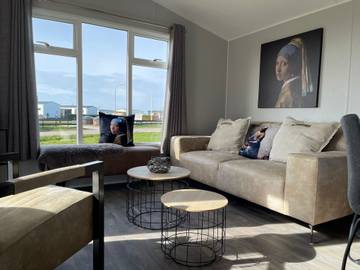 Vacation Rental for 4 Guests in Lake Ijssel, North Holland, Picture 1