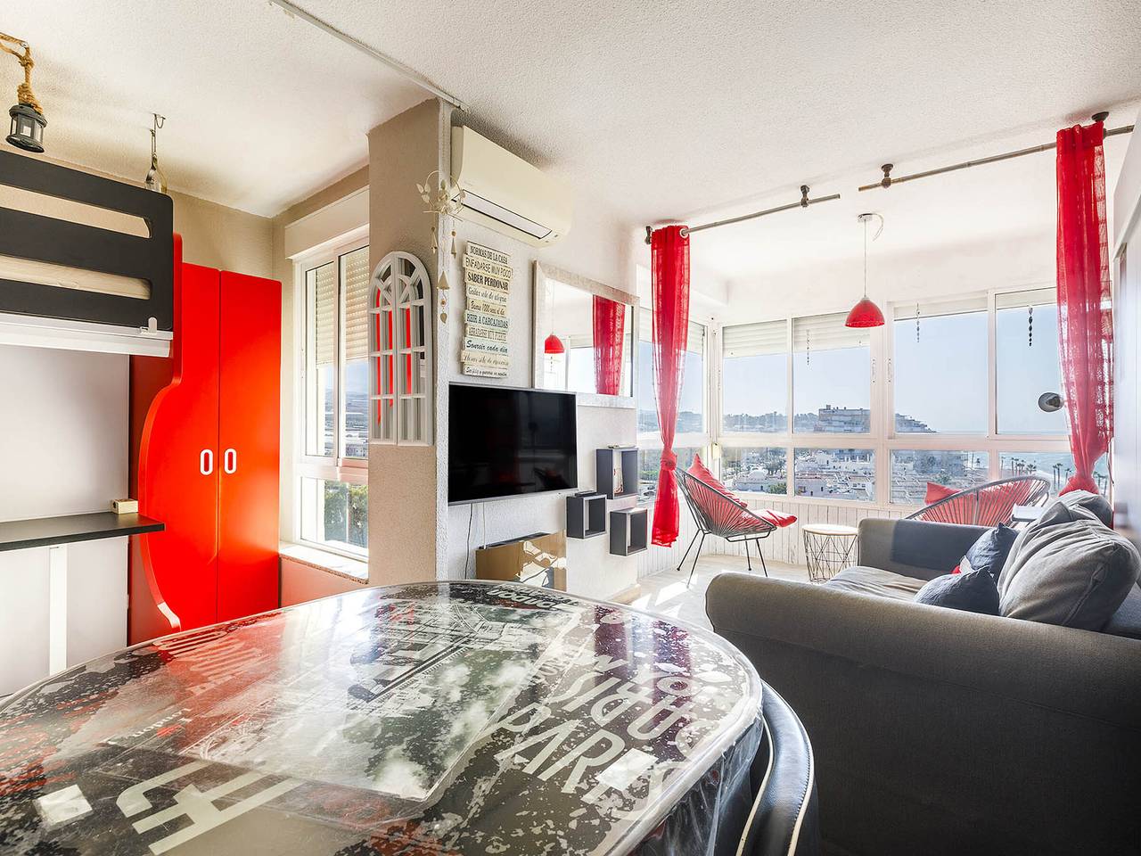 Estudio entero, Estudio acogedor con aire acondicionado - 2 pers. in Playa de Mezquitilla (Algarrobo), Algarrobo