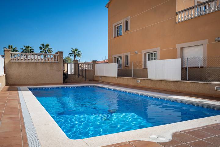 Casa rural para 8 personas, con piscina además de vistas y terraza en Creixell - 2