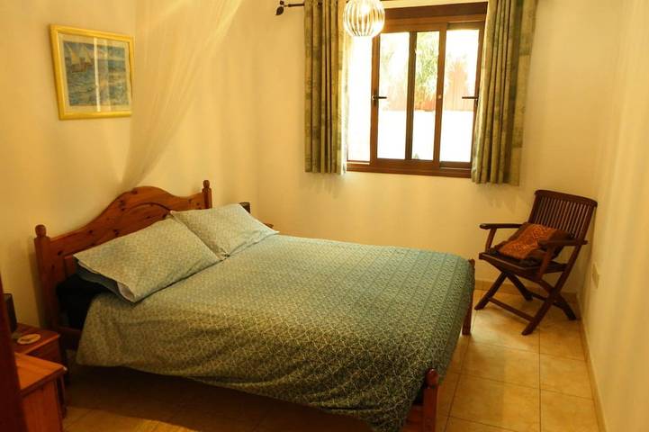 Ganze Wohnung, Eine Qualität nicht komplexe private Wohnung mit beheiztem Pool und offenen Ansichten in Lajares, La Oliva