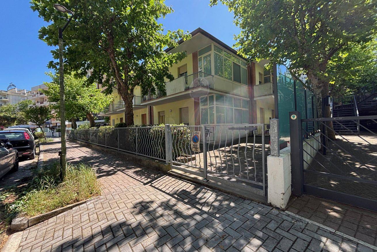 Apartamento entero, Cn012 – Cesenatico, One-Bedroom Apartment with Air Conditioning and Parking in Cesenatico, Provincia de Forlì-Cesena