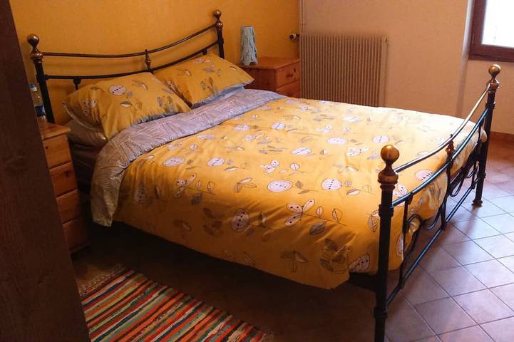 Gîte pour 4 personnes, avec jardin et terrasse, animaux acceptés à Chabanais - 2