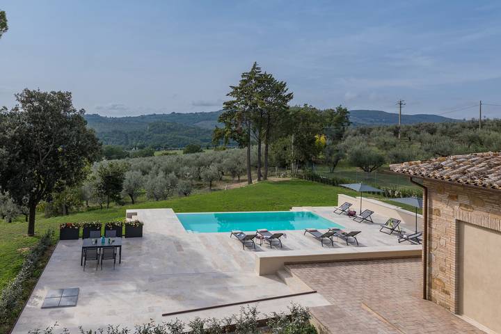 Location de vacances pour 8 personnes, avec jardin à Bevagna - 3