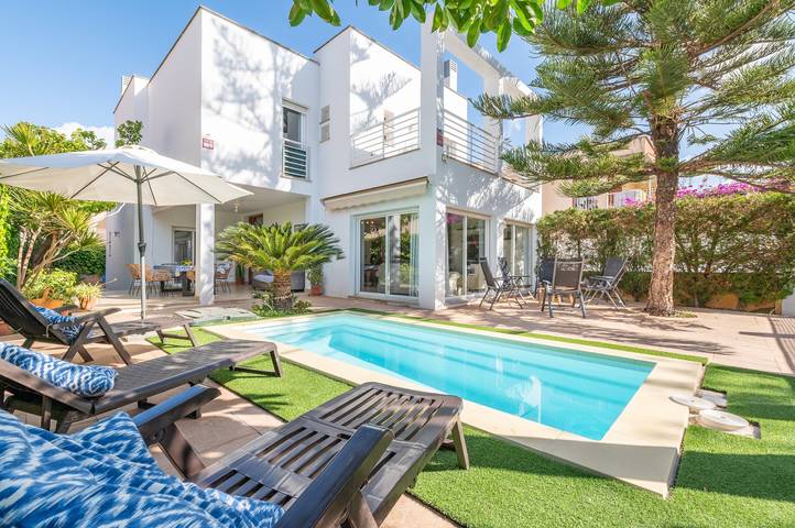 Finca für 8 Personen, mit Balkon und Garten in El Arenal
