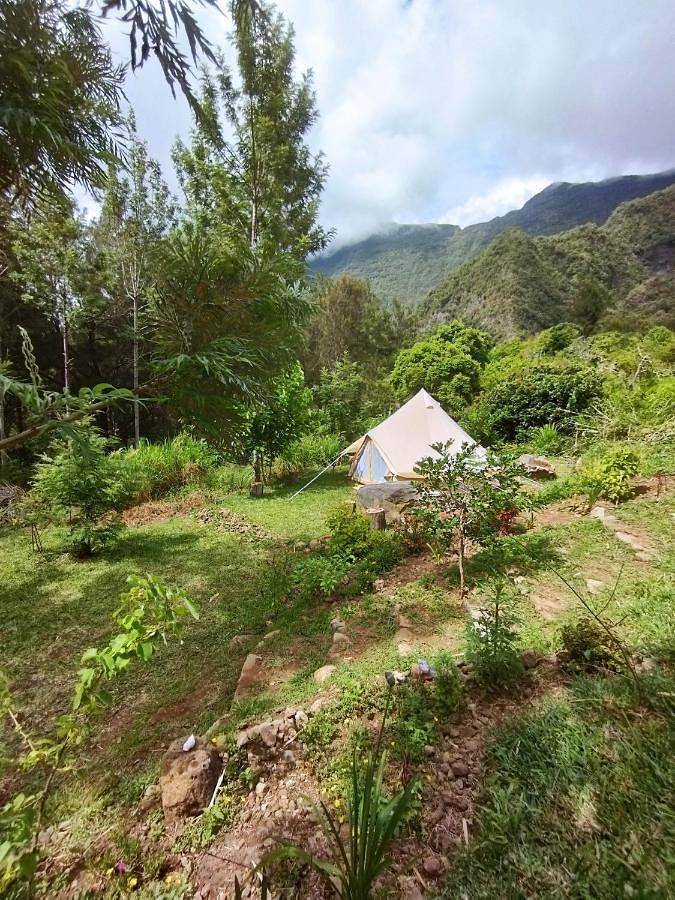Camping pour 3 personnes, avec vue et jardin sur l' Île de la Réunion - 4
