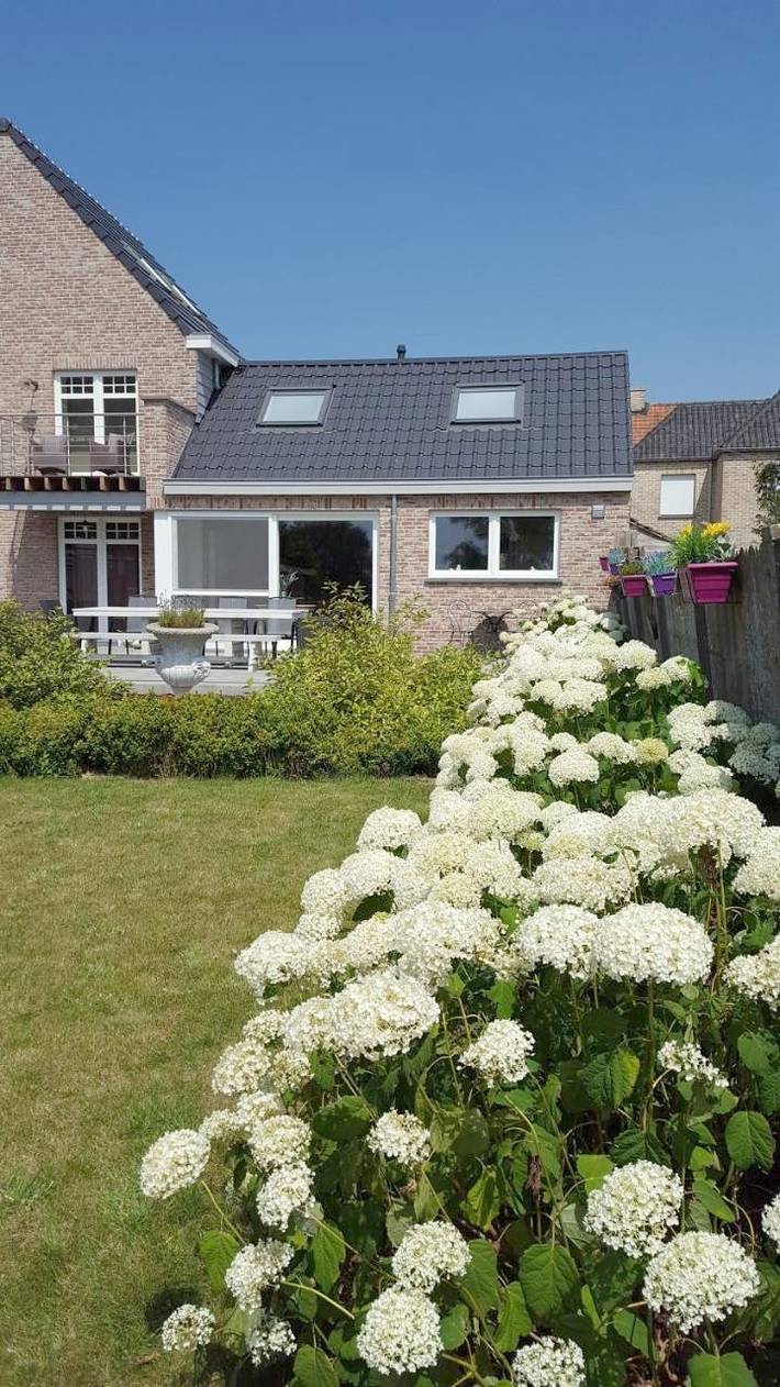 Location de vacances pour 10 personnes, avec jardin ainsi que vue et sauna, animaux acceptés à Alveringem