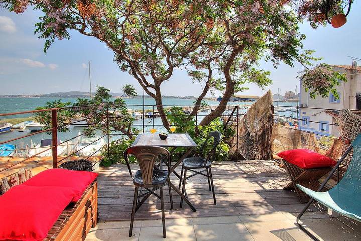 Chambre d’hôte pour 2 personnes, avec vue ainsi que terrasse et vue sur le lac à Sète - 2