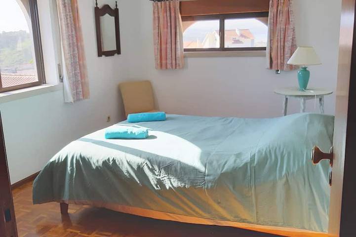 Ganze Wohnung, Schöne Wohnung Für 6 - Geräumige Und Leuchtende Gegenüber Der Lagune - Nazare Nah in Foz do Arelho, Leiria District
