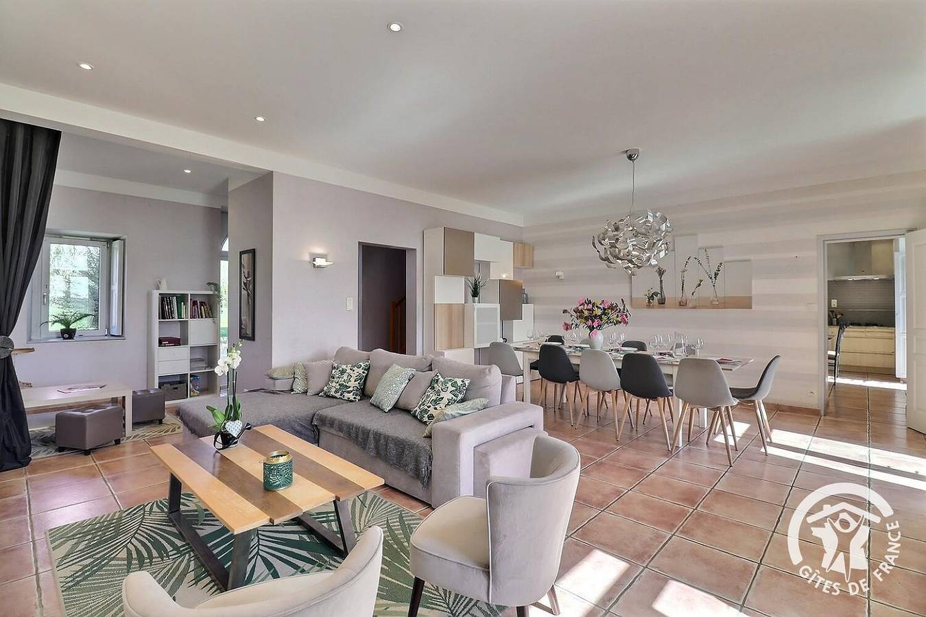 Bouillon de fougères in Saint-Germain-en-Coglès, Fougères-Vitré