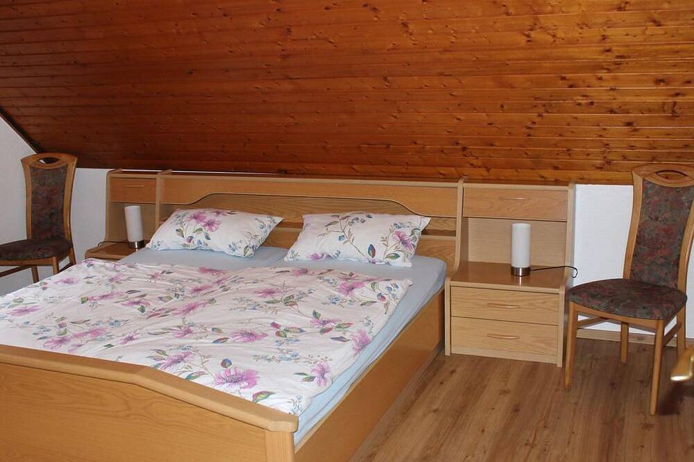 Ganze Wohnung, Ferienwohnung Schober - Appartement/Fewo, Dusche-Wc in Leimbach, Ahrtal
