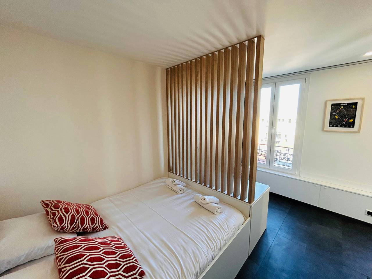 Entire apartment, Les Toits de Langlet | Hypercentre in Reims, Marne