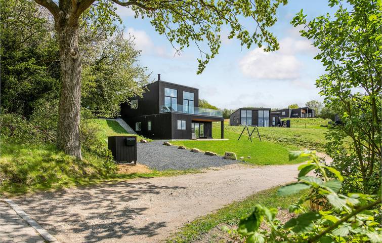 Ferienhaus für 8 Personen mit Terrasse in Løjt, Apenrade