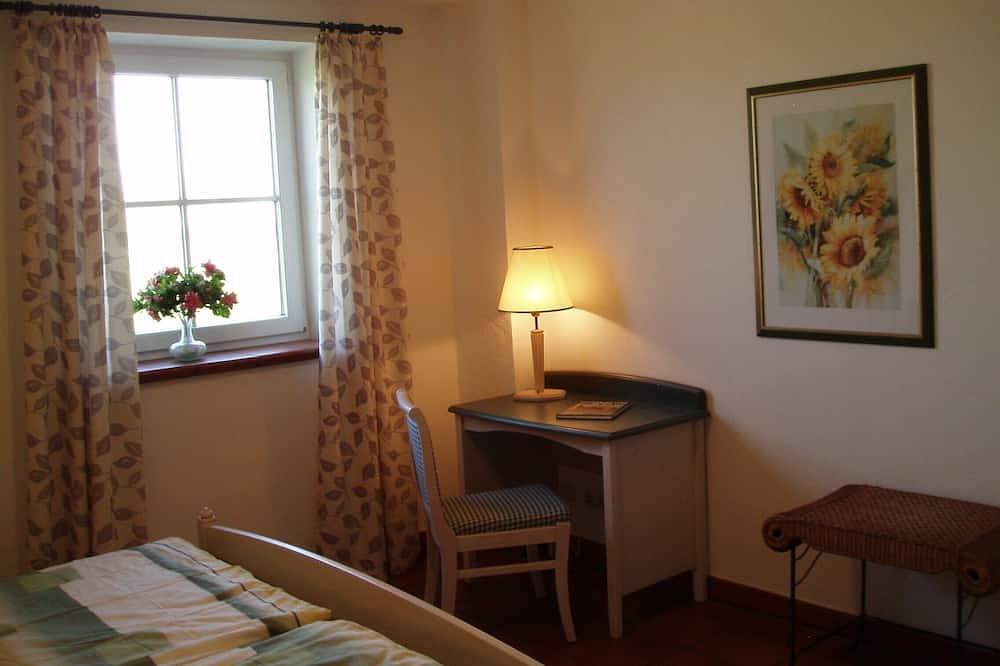 Ganze Wohnung, Exclusive Ferienwohnung im Og. direkt am Kanal mit eigenem Steg in Grimersum, Krummhörn