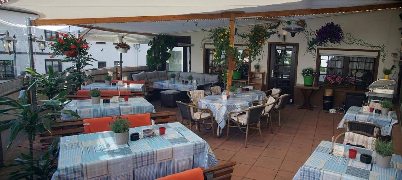Triple Room with Balcony in Glashütten, Hochtaunuskreis