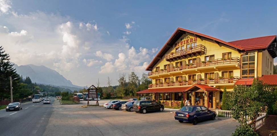 Hôtel pour 3 personnes, avec terrasse et vue à Sinaia