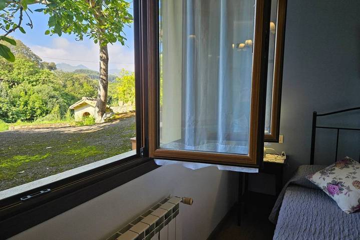 Apartamento entero, Acogedor apartamento cerca de la Playa de Santa Marina: ¡se admiten estancias de larga duración! in Sebreño, Ribadesella