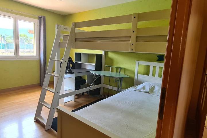 Location de vacances pour 8 personnes, avec Jacuzzi ainsi que Terrasse et Jardin à Lavelanet - 4