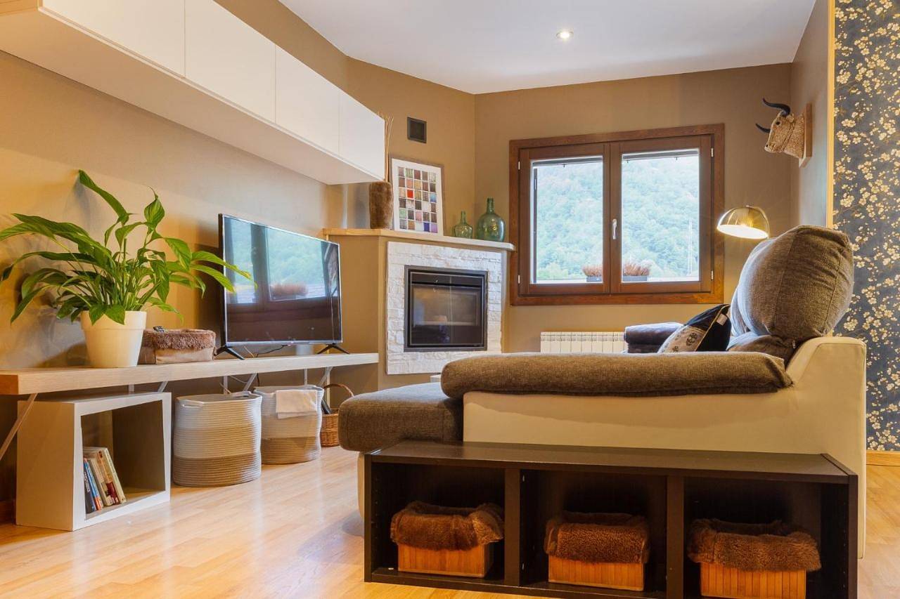 Appartement entier, Apartamento Netú in Bossòst, Pyrénées catalanes