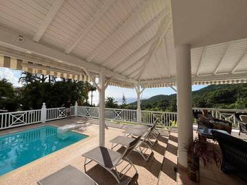 Villa pour 3 personnes, avec piscine et jardin, animaux acceptés à Deshaies