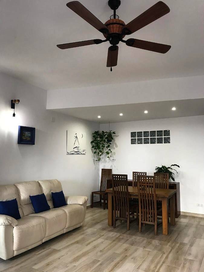 Apartamento de vacaciones para 4 personas, con balcón y vistas - 1