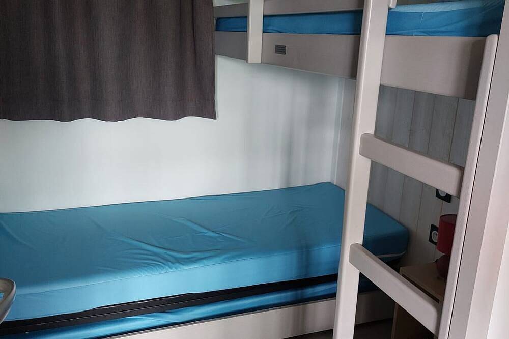 Chalet de 3 habitaciones con terraza en entorno verde in Marzan, Côte des Mégalithes