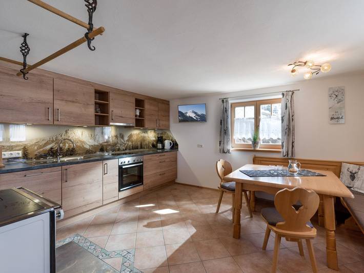 Geheel vakantieappartement, Appartement, douche, Wc, 2 slaapkamers in Söll, Kaisergebirge