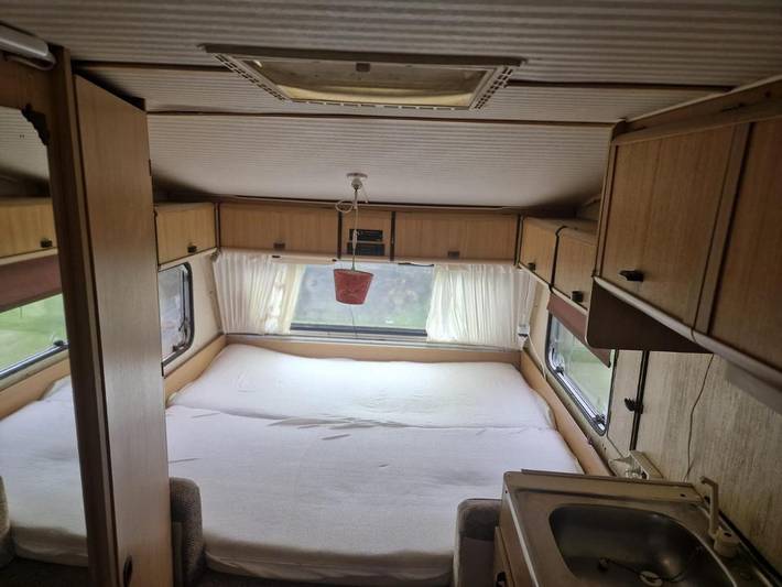 Camping pour 2 personnes, avec vue et piscine ainsi que jardin et bassin pour enfant dans Nièvre - 3