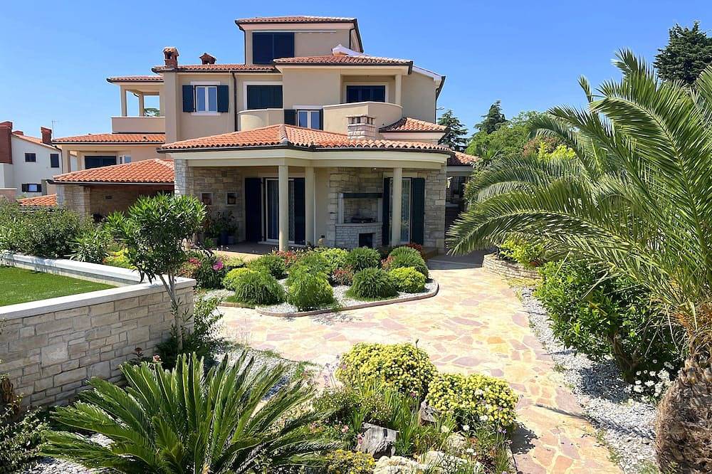 Entire apartment, Apartments Luciana, (15949), Premantura, Croatia in Premantura, Southcoast Istria
