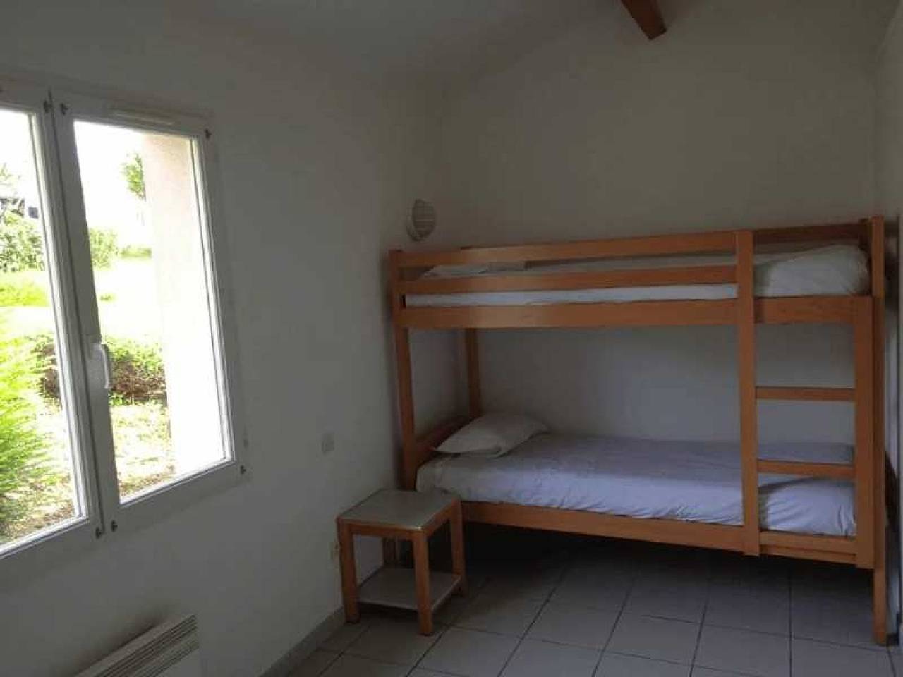 Camping 2 étoiles - Piscine  - ccbbdbe in Prailles, Región de Niort