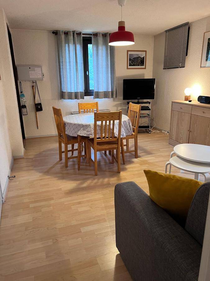 Gîte pour 4 personnes, avec vue et terrasse à Eygliers - 4