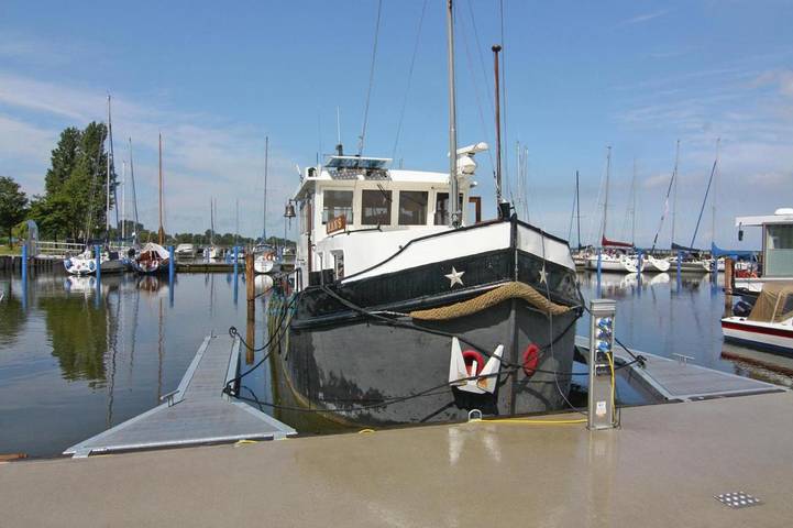 Boot für 3 Personen, mit Terrasse auf Fischland - Darß - Zingst - 2