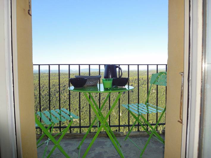 Gîte pour 4 personnes, avec balcon à Saint-Cézaire-sur-Siagne