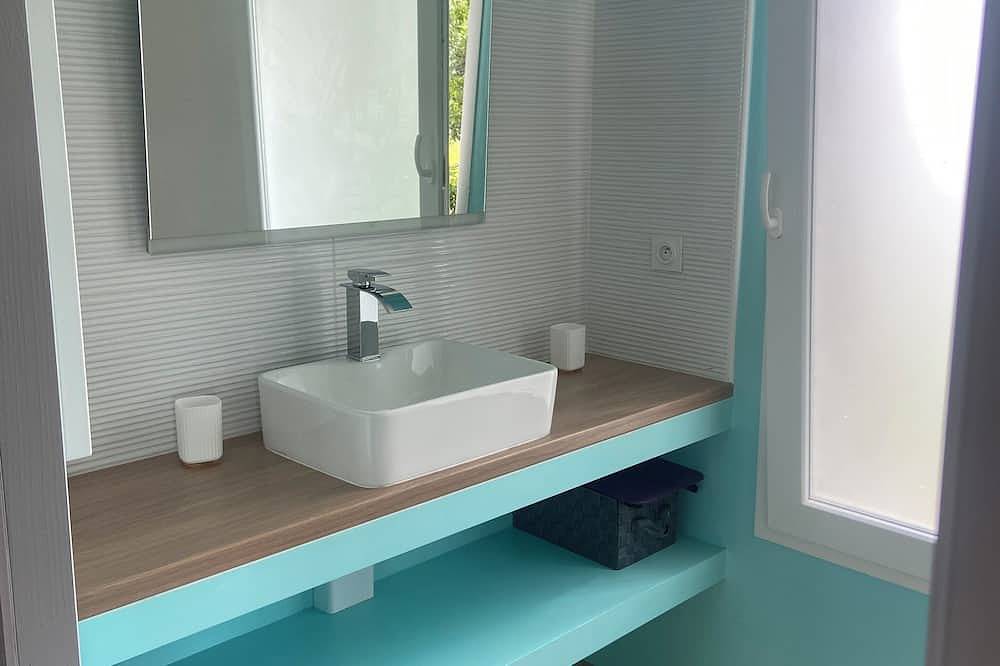 Appartement entier, Appartement tout confort in Saint-Aigulin, Région de Jonzac