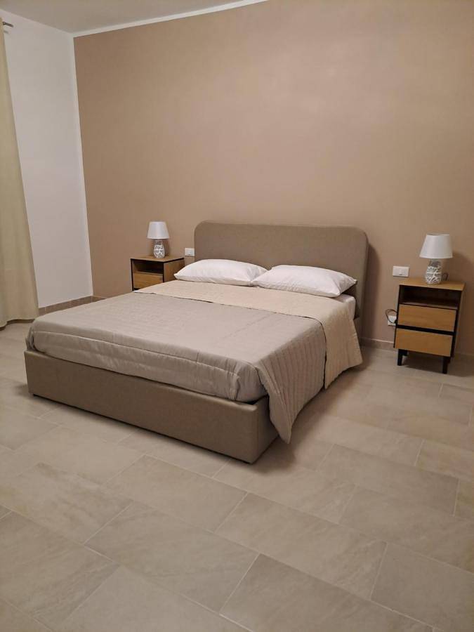 B&b per 3 persone, con vista lago e giardino nonché panorama a Paceco