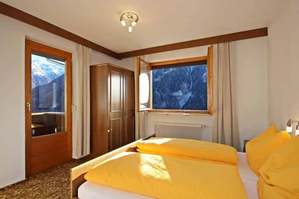 Ganze Wohnung, Berneckblick by Interhome in Kaunergrat, Kaunertal
