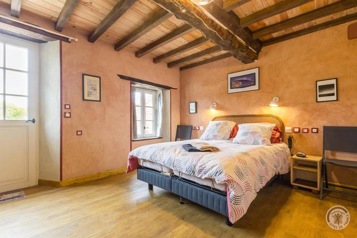 Gîte pour 5 personnes, avec terrasse et jardin dans Saint-Ébremond-de-Bonfossé - 4