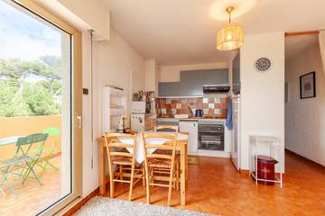 Appartement De Vacances pour 3 Personnes dans La Coudoulière, Six-Fours-les-Plages, Photo 3