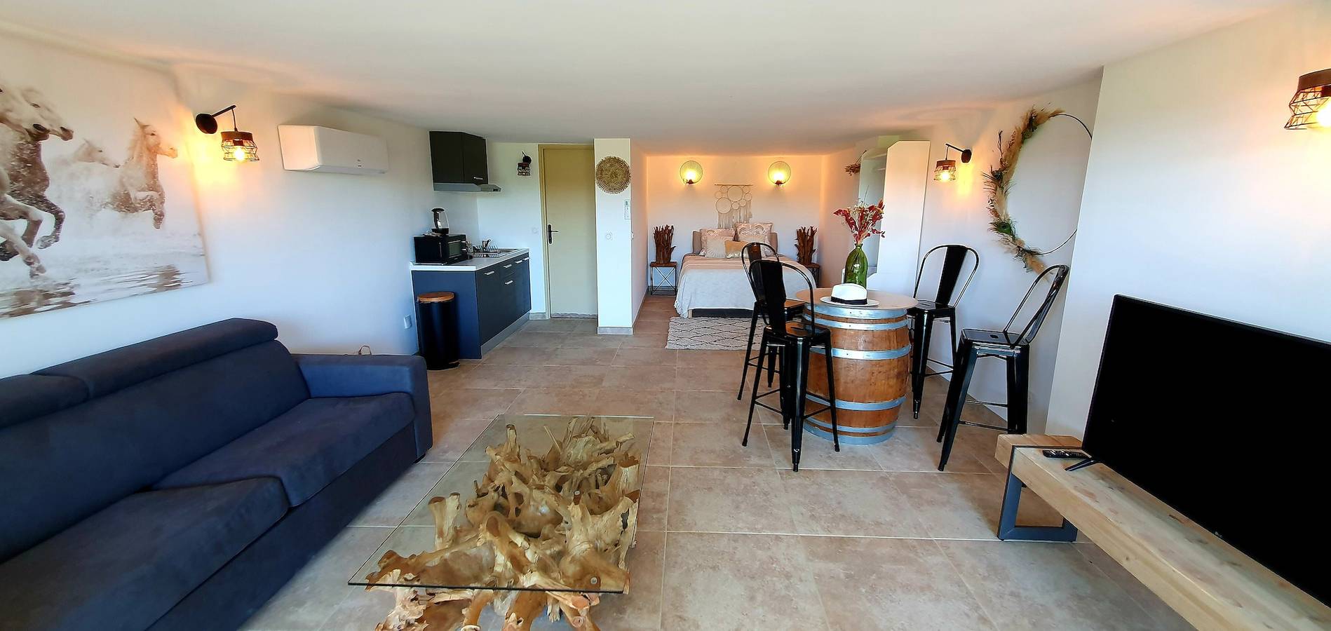 Ganze Wohnung, Grenache - Gîtes des Mas des Jeux in Saint-Laurent-d'Aigouze, Mittelmeerküste (Frankreich)